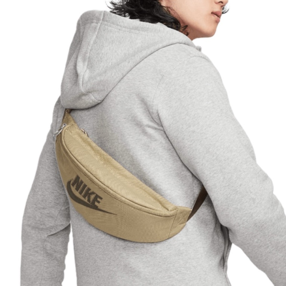 Nike Heritage Olive Green Crossbody Fanny Pack Bag - Picture 1 of 6